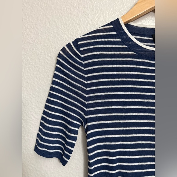 Theory Linen Stripe Tee - Picture 4 of 8